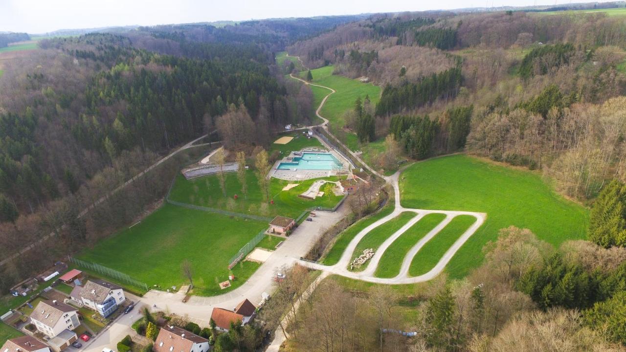 Landgasthof Falken Huttlingen Ngoại thất bức ảnh