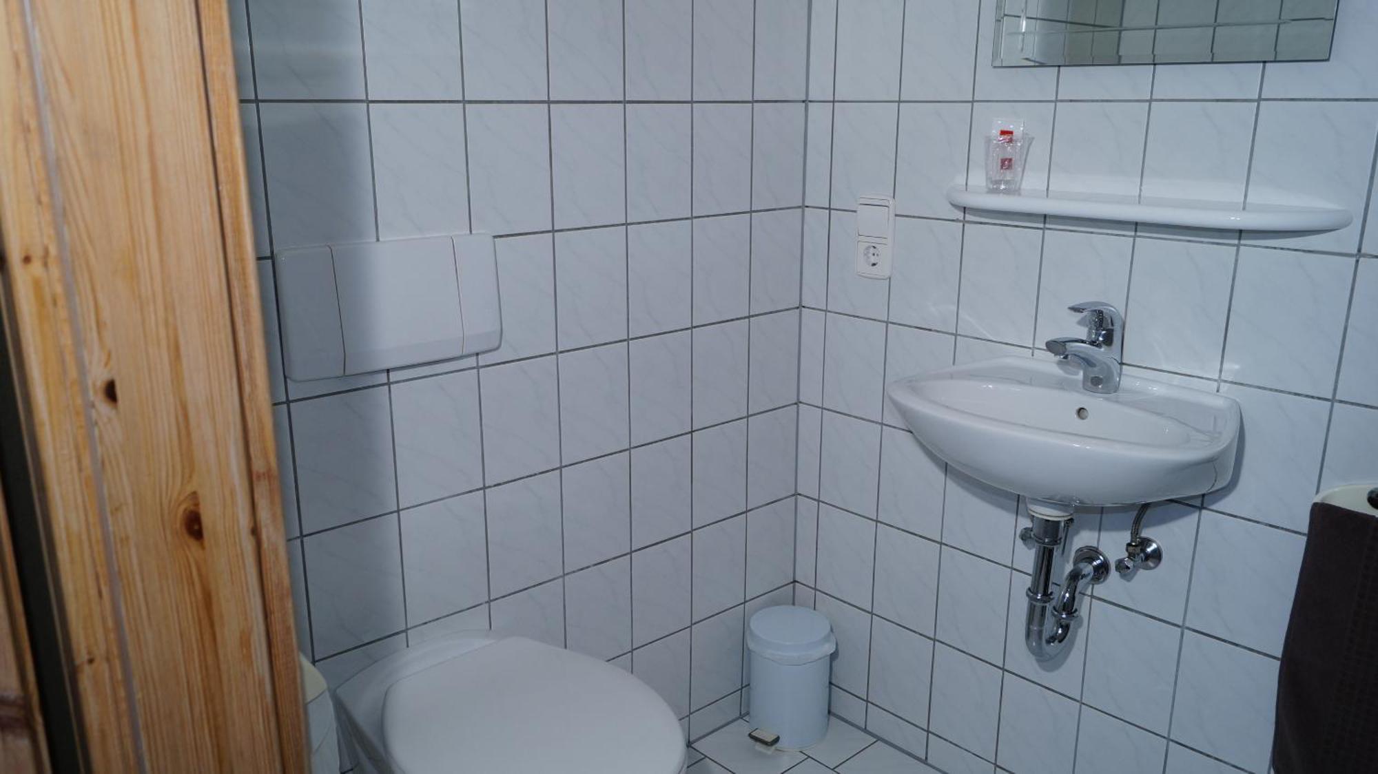 Landgasthof Falken Huttlingen Phòng bức ảnh